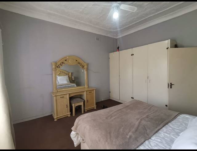 3 BEDROOM HOUSE FOR SALE IN REGENTS PARK